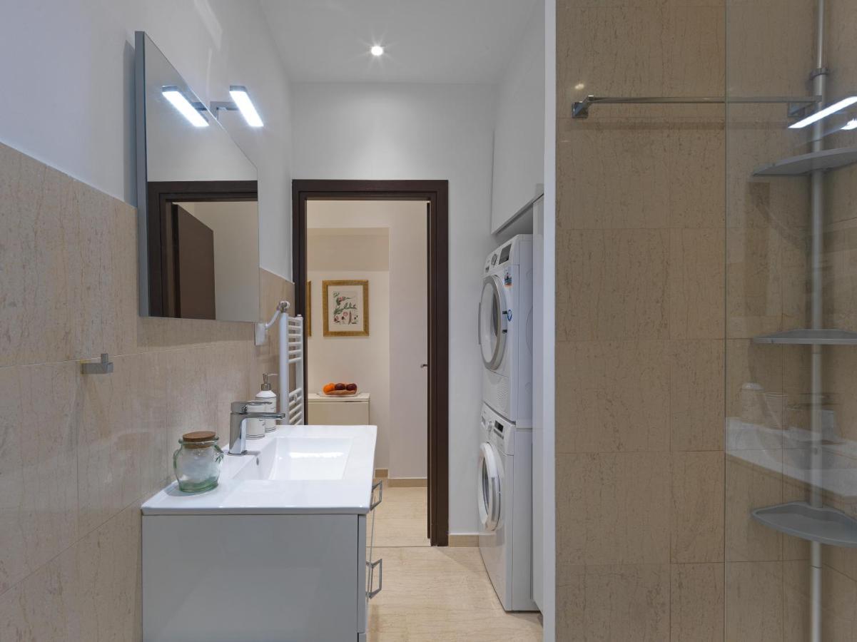 Newly Renovated Apartment In The Heart Of Ateny Zewnętrze zdjęcie